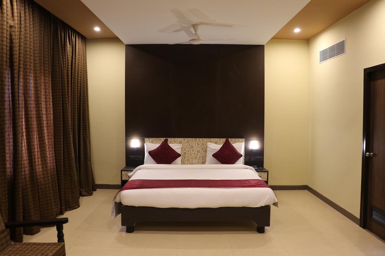 Dsrmadhanaminn Kumbakonam Exteriör bild