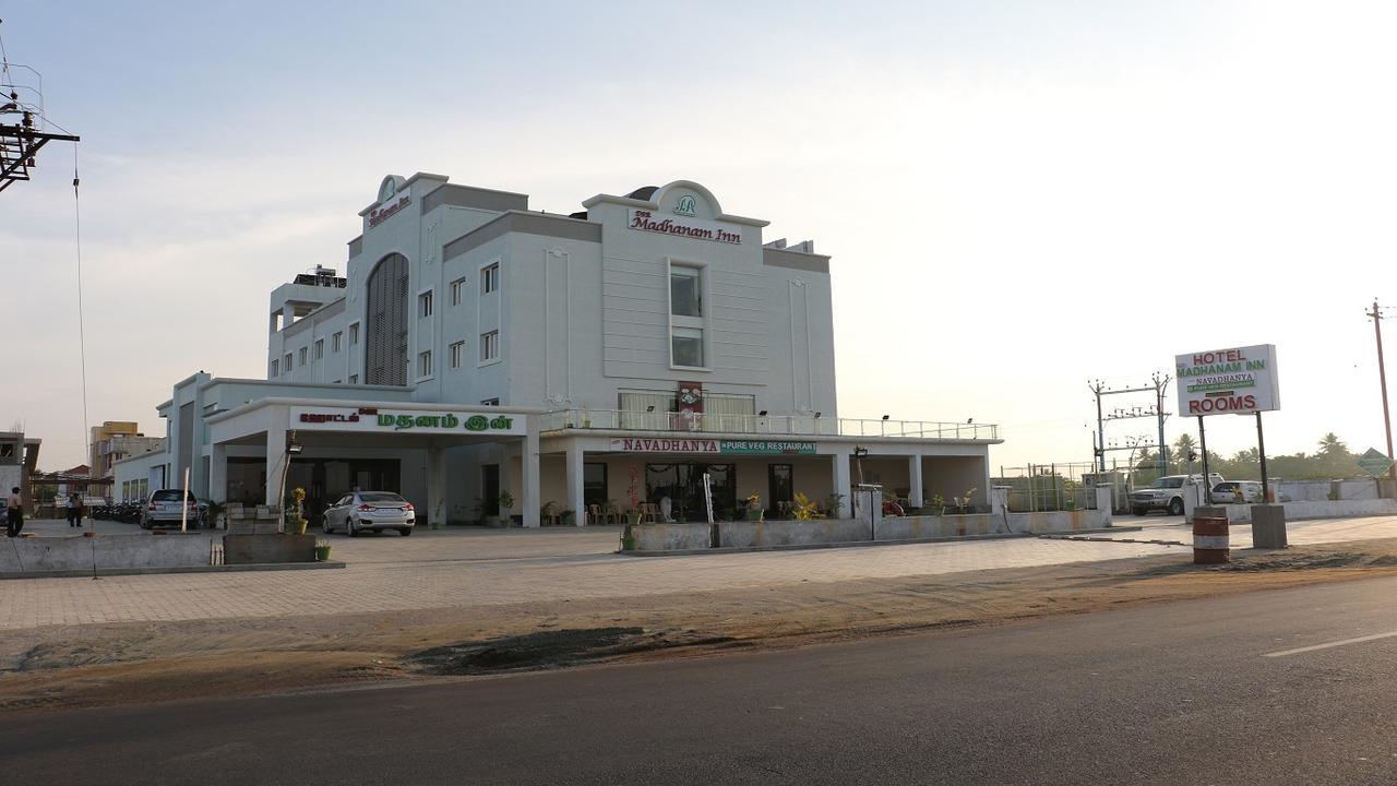 Dsrmadhanaminn Kumbakonam Exteriör bild